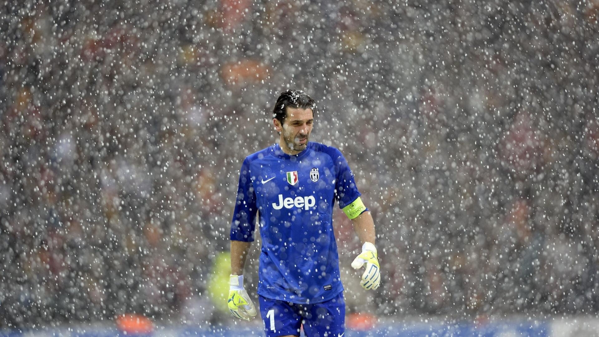 世界杯“黄牌停赛规则”影响多支球队战术布局